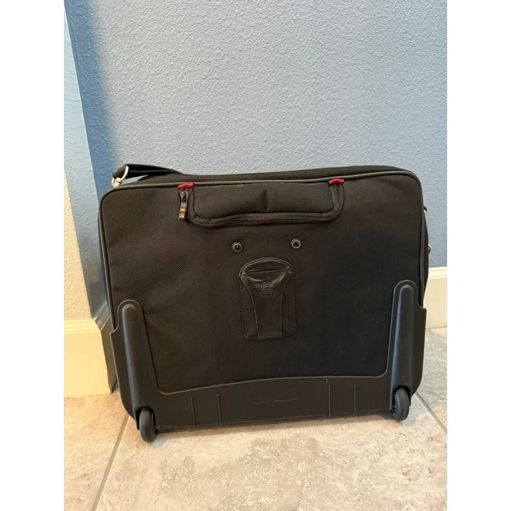 SwissGear rolling laptop